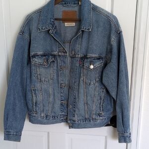 Levi's Light Blue Denim Jacket with Brown Leather Patch